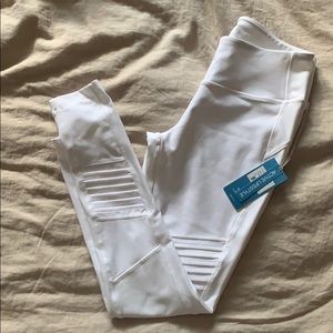 NWT - White moto detail Active leggings